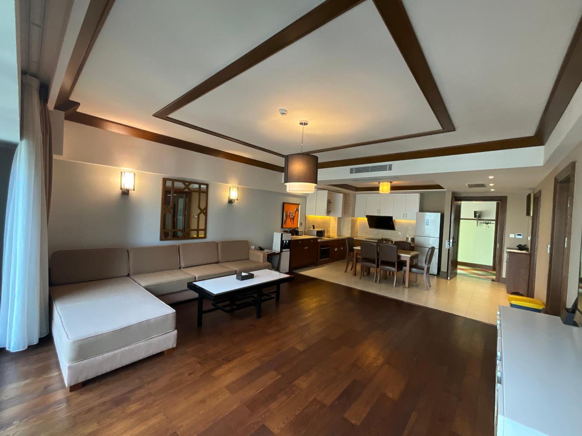 Kantharyar Serviced Apartment Rangoon Buitenkant foto